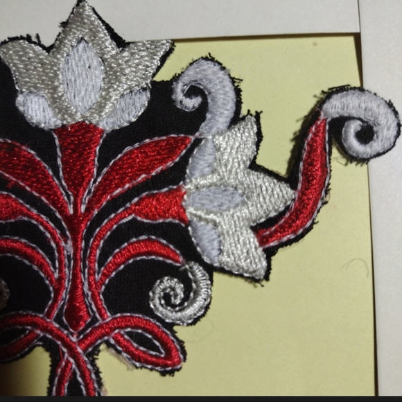 Embroidery Flower Patch - Picture 2 of 4